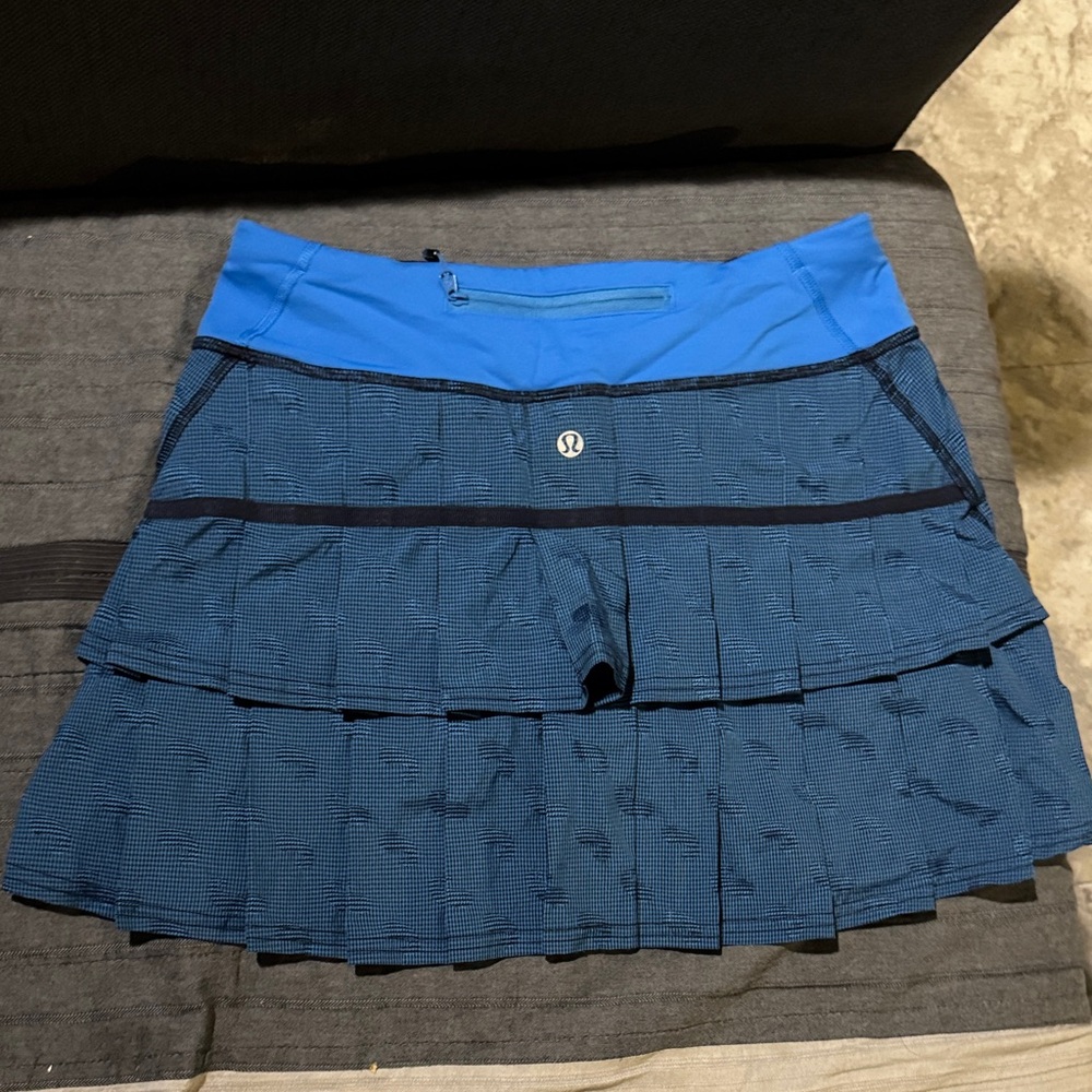 lululemon athletica Two-Tone Blue Tiered Skirt